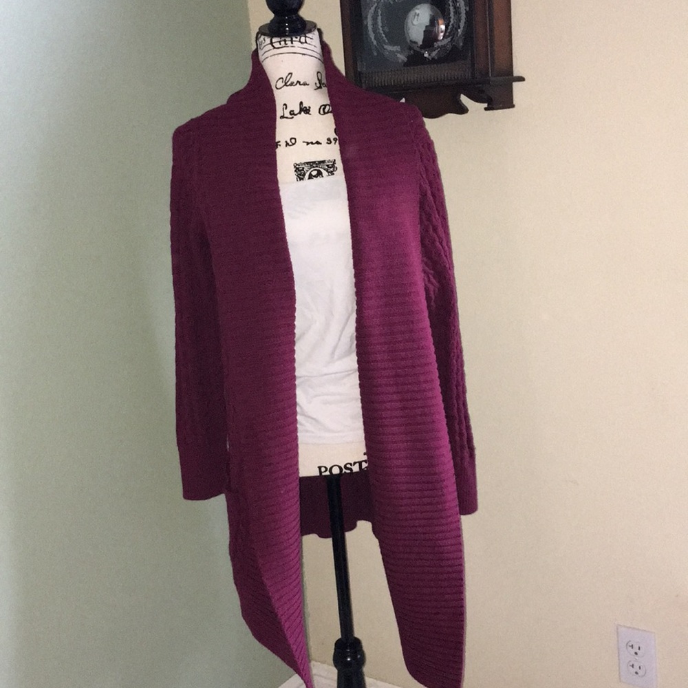 Leo & Nicole Sweater Cardigan